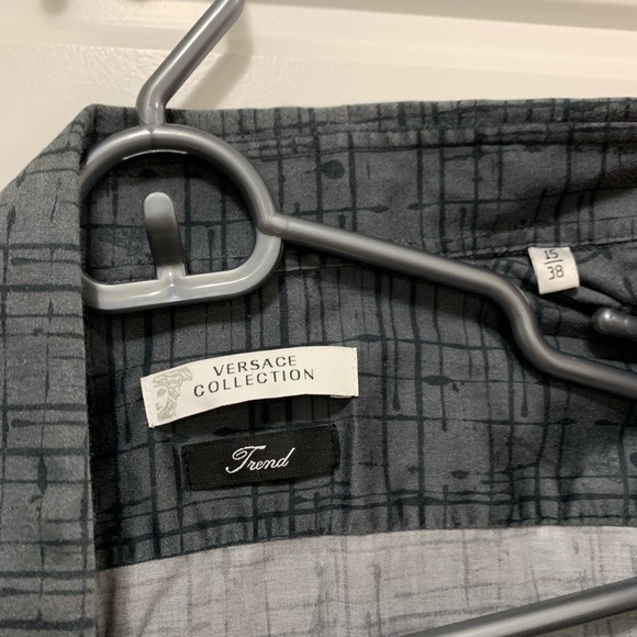 Versace shirt - Picture 3 of 4